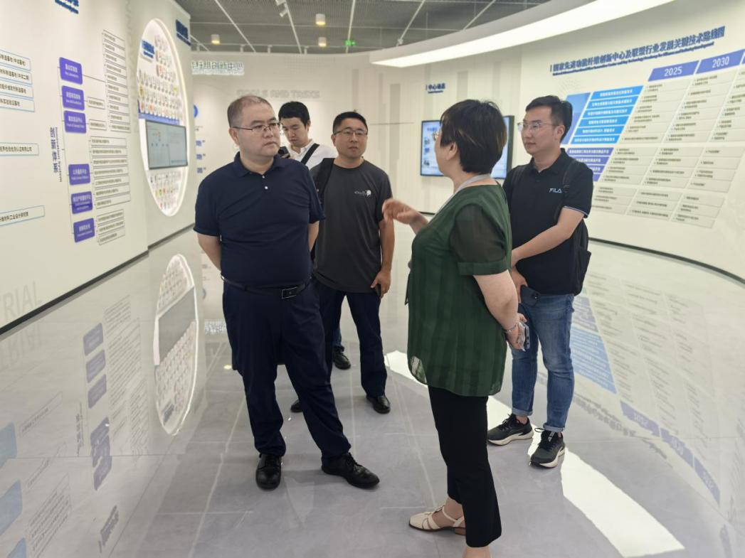 图片3.jpg 图片3.jpg